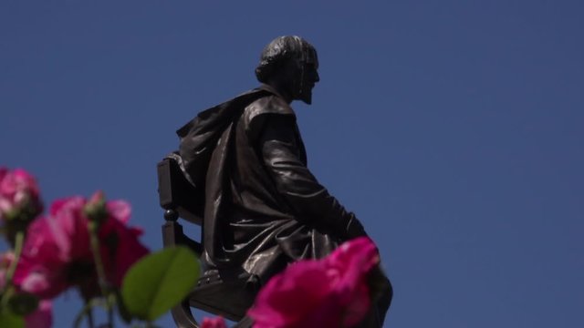 Stratford upon Avon statue of William Shakespeare UK 4K