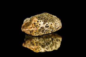 The multilayer stone is admiring itsel, The refletion of an amazing stone in the mirror