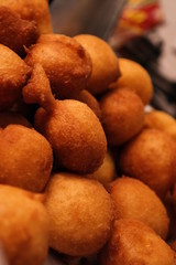 rain cookie - bolinho de chuva fried dough in the shape of balls, tipica do Brasil recipe with cinnamon and sugar