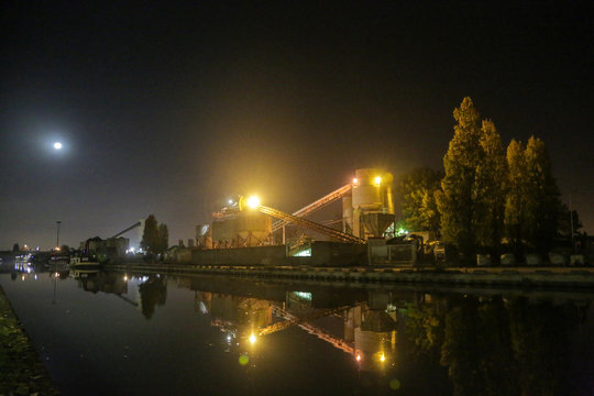 Cimenterie de nuit, Bobigny