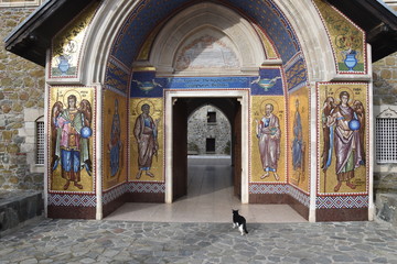Klasztor Kykkos w górach Troodos Cypr
