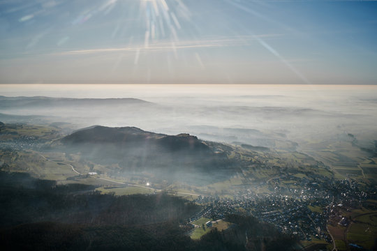 Walberla bei Forchheim im Sonnenaufgang aus der Luft