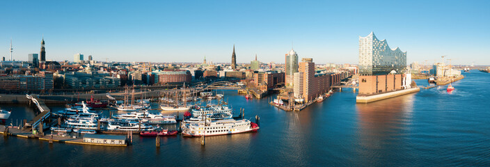 Port of Hamburg city panorama - obrazy, fototapety, plakaty