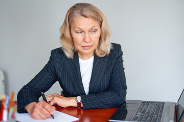 Portrait of a attractive business woman at office.