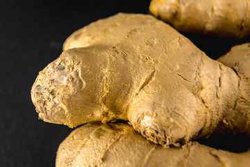 Obraz premium Close up detail of a piece of ginger, macro photography