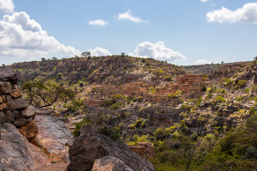 Obraz premium Archaeological site in Wadi Bani Habib near Nizwa in Oman beautiful valley with ruins