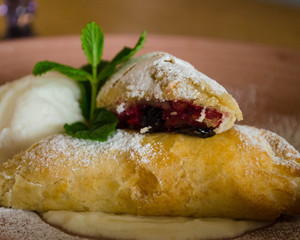 food, plate, meal, cheese, baked, breakfast, meat, pastry, cake, bread, dinner, sweet, closeup, dessert, delicious, lunch, white, snack, fried, cuisine, tasty, dish, sauce, pie, gourmet
