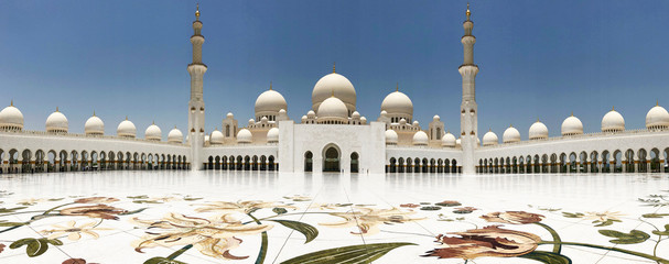 Abu Dhabi_Cheikh Zayed mosque_landscape