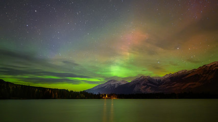 Edith Lake, Jasper Alberta Kanada aurora borealis northern lights