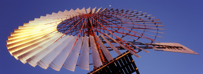 The Comet windmill at Penong, South Australia