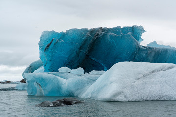Icebergs in Jökulsárlón, the glacial lake in southeast Iceland, on the edge of Vatnajökull National Park