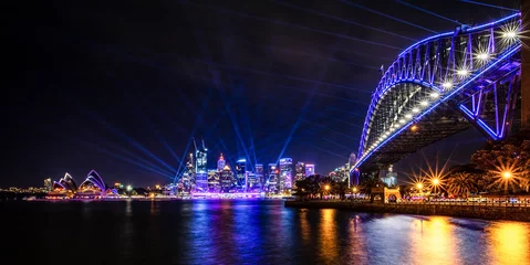 Photo sur Plexiglas Sydney Harbour Bridge the enchanting Sydney Vivid Festival