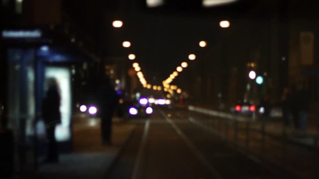 Zeitlupe Autolichter in der Stadt bei Nacht