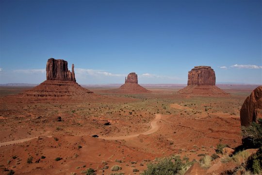 Monument Valley 