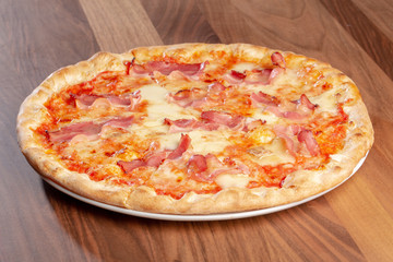 details of fresh baked bacon pizza.