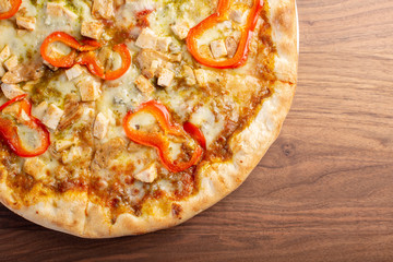 details of tasty fresh italian chicken pizza