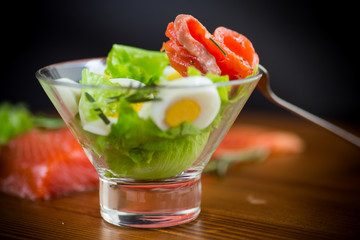lettuce salad with salted salmon, boiled eggs
