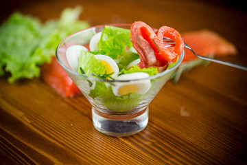 lettuce salad with salted salmon, boiled eggs