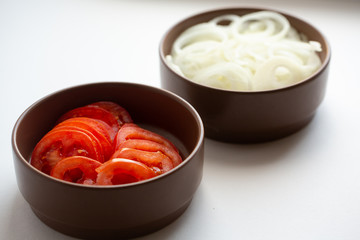 chopped onion and slices tomatoes