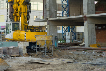pile crane construction and building