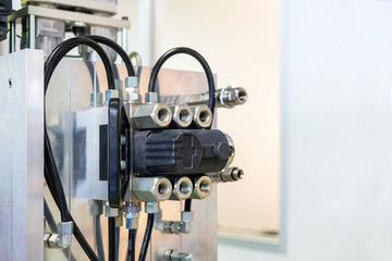Accessories multi quick coupling connection hydraulic or pneumatic hose & valve fitting of plastic or aluminum injection mold change system for manufacturing process in industrial