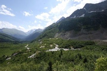 Fototapeta na wymiar Mountains of Russian Caucasus