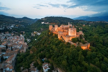 Obraz premium Granada Alhambra aerial view at night