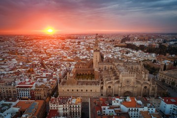 Naklejka premium Seville Cathedral aerial view sunrise