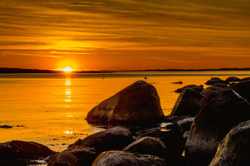 Zachód słońca w Parku Narodowym Ytre Hvaler w Norwegii