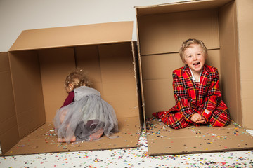 in der Kiste spielen