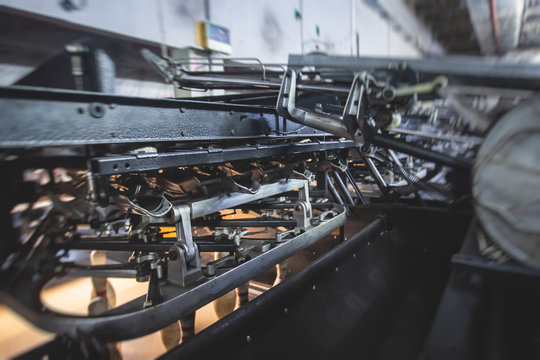 Bowling pinsetter machine, behind the bowling alley, pinspotter mechanism