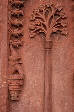 Decorative tiles in India, Agra, Akbar Tomb