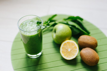 mojito cocktail with lime and mint