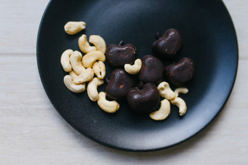  cashew nuts