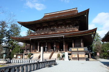 金峯山寺（きんぷせんじ）蔵王堂　Kinpusen-ji Temple Nara JAPAN（斜めカット）