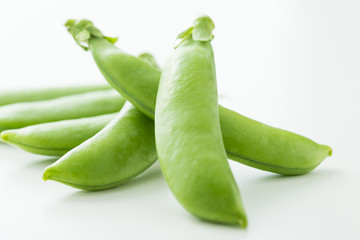春野菜のスナップエンドウのイメージ写真