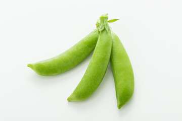 春野菜のスナップエンドウのイメージ写真