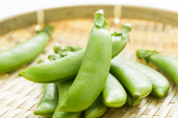 春野菜のスナップエンドウのイメージ写真