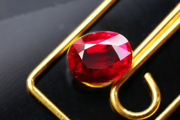 Red Gem Art and Decoration Gemstone RED RUBY