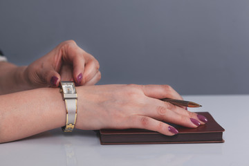 woman hand pen with notepad