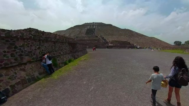 hyperlapse teotihuacan piramide del sol
