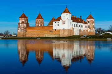 Naklejka na ściany i meble Mir Castle on Miranka river, Belarus
