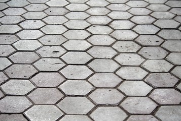 Paving slabs in the form of honeycombs