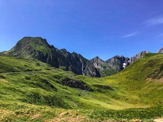 Pyrénées Mountains