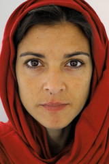 RITRATTO DI DONNA CON VELO