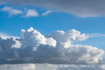 Fototapeta na wymiar Imposing clouds hanging over Zoetermeer, Netherlands 2
