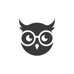geek owl icon vector illustration