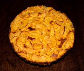 Homemade apple pie preparation 8