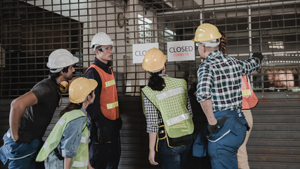 The spread of the virus caused the industrial factories to shut down, unemployed people lose income. Chain effect Since the employee To the operator The whole world is losing and affecting