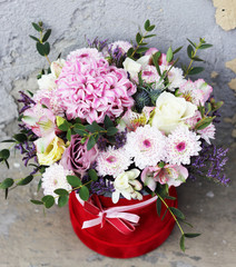  composition of fresh flowers